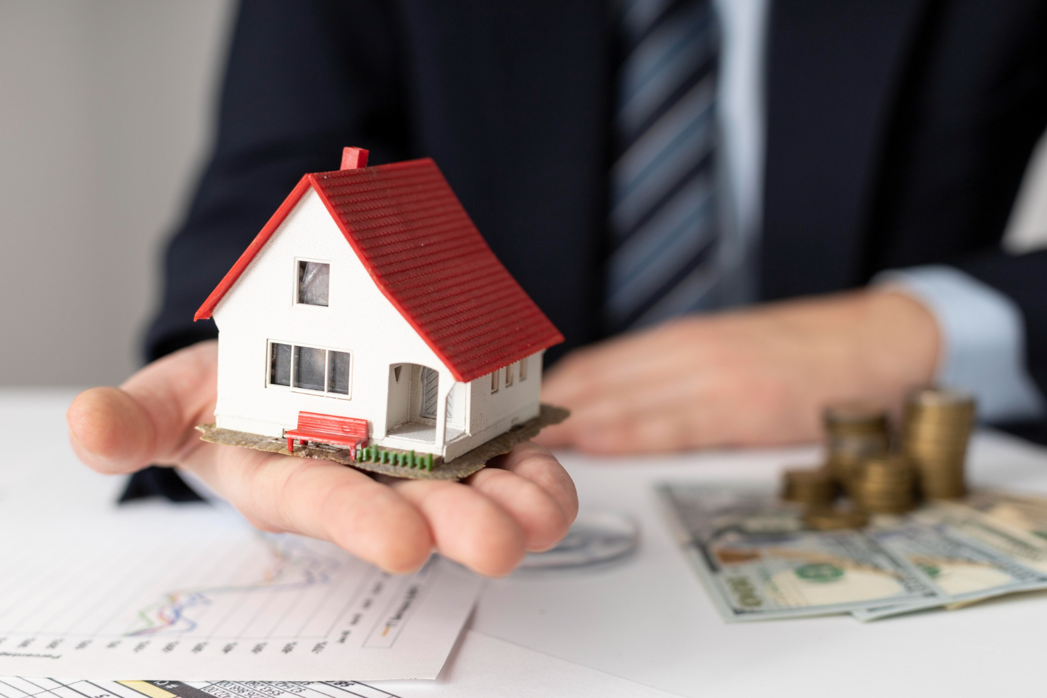 MORTGAGE & LENDING